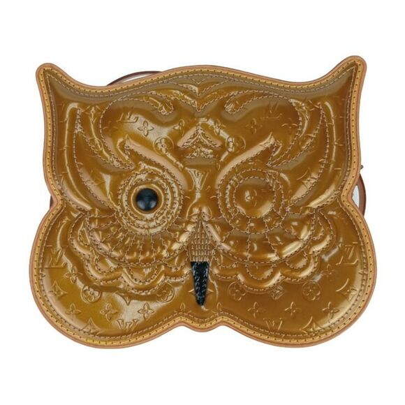 LOUIS VUITTON Handbags - Louis Vuitton Vernis Gold Shoulder Bags